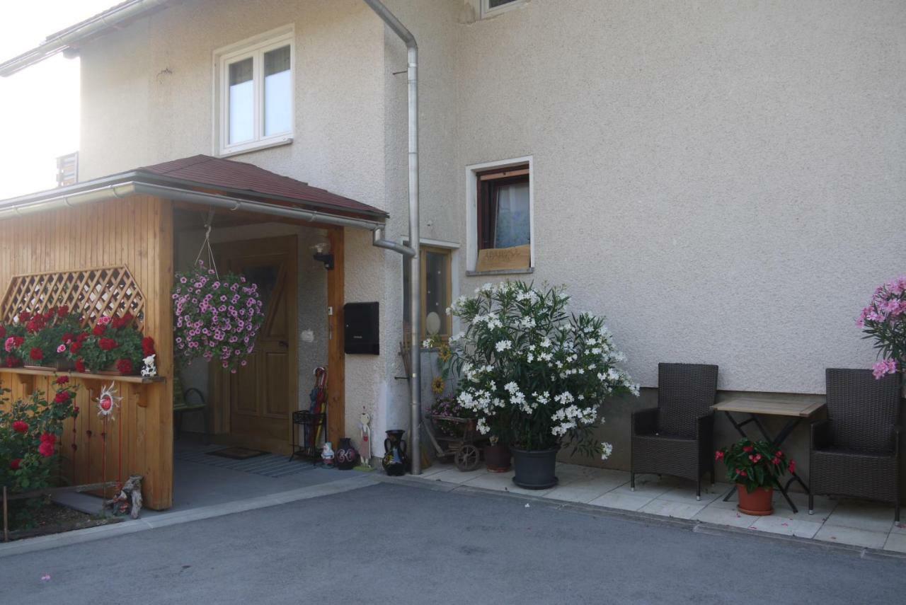 Apartments - Glamping Encijan Begunje na Gorenjskem Esterno foto